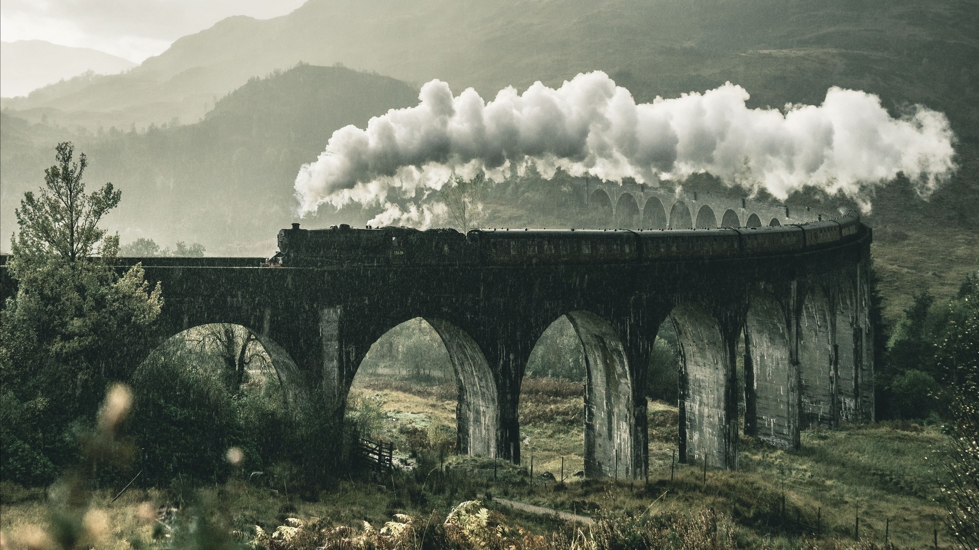 1920x1080 wallpapers: train, railway, bridge, mountains, united kingdom, glenfinnan, viaduct (image)