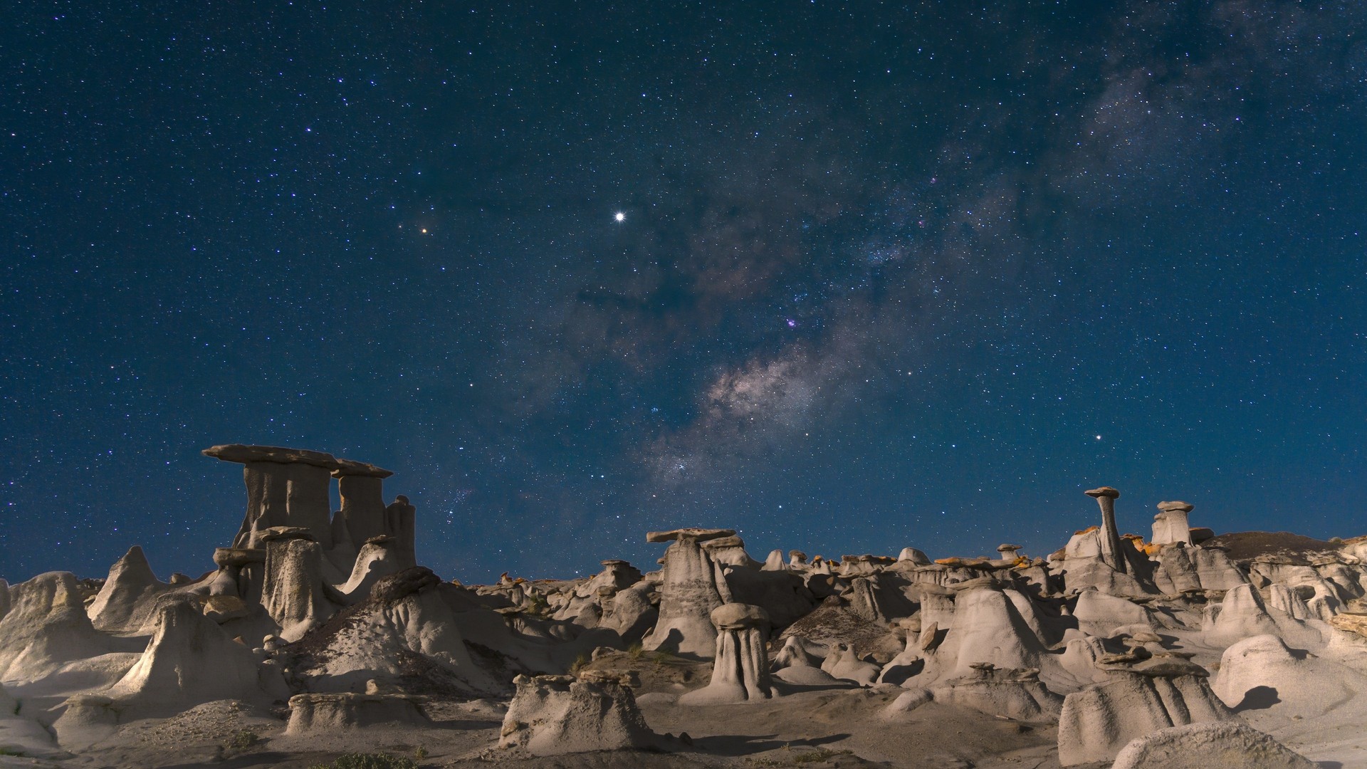 砂漠 岩 風景 星空 夜 写真 写真 デスクトップ壁紙