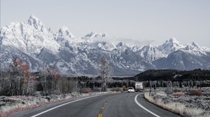 road, asphalt, mountains, turn, wyoming - wallpapers, picture
