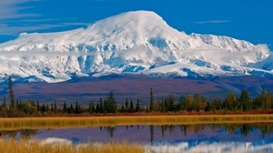 mountain, snowy, peak, autumn, trees, lake, clouds, reflections, haze, sky, blue, harmony