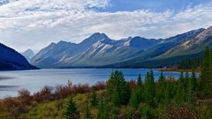 山，湖，山地景观