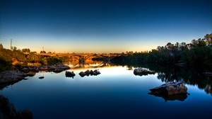 pietre, fiume, ponte, mattina, superficie dell’acqua, alba