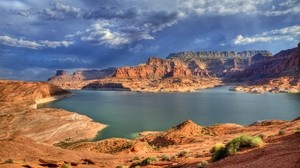 canyons, lake, shrubs, mountains, clouds, sky, gray, cloudy, light - wallpapers, picture