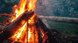 bonfire, fire, sparks, travel, camping - wallpapers, picture