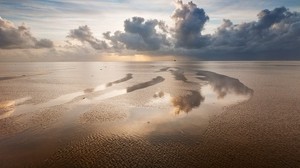 sea, low tide, puddles, sand, cloudy, sky, evening
