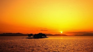 island, sea, trees, ripples, sunset, outlines, sun, horizon