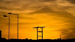 cables, postes, puesta de sol