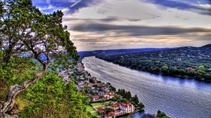 river, coast, city, tree, villas, height - wallpapers, picture