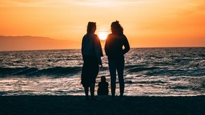 family, silhouettes, sea, coast, sunset - wallpapers, picture